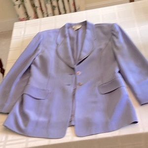 Beautiful lined silk blazer in heather blue